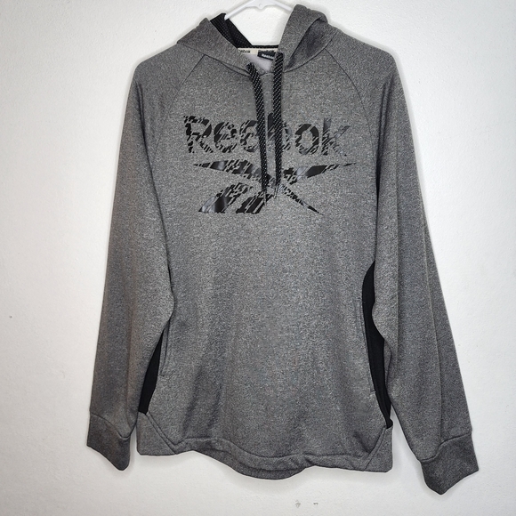 Reebok Other - Reebok Jackets hooded size medium Color gray